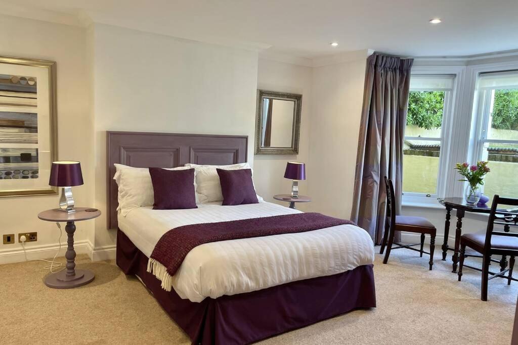 Lavender Apartment - Spacious Apartment Close To The Beach Deal Luaran gambar
